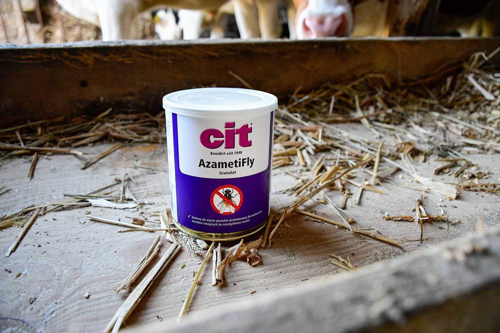 Trutka na muchy Azametifly granulat 400 g CIT