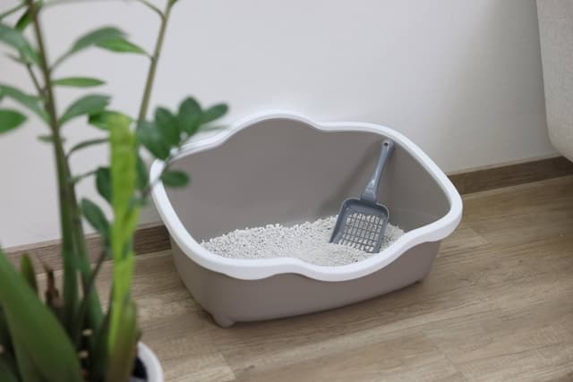 Kuweta  Tres Chic Open,  brązowo-biała, 56 x 38,5 x 26 cm, Stefanplast