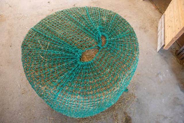 Siatka na siano do bel, Kerbl 125x160 cm, zielona