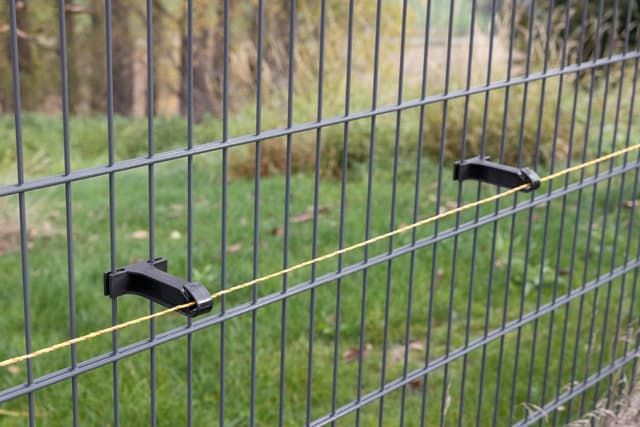 Izolator do plecionek i drutu na ogrodzenia panelowe AKO 10 szt