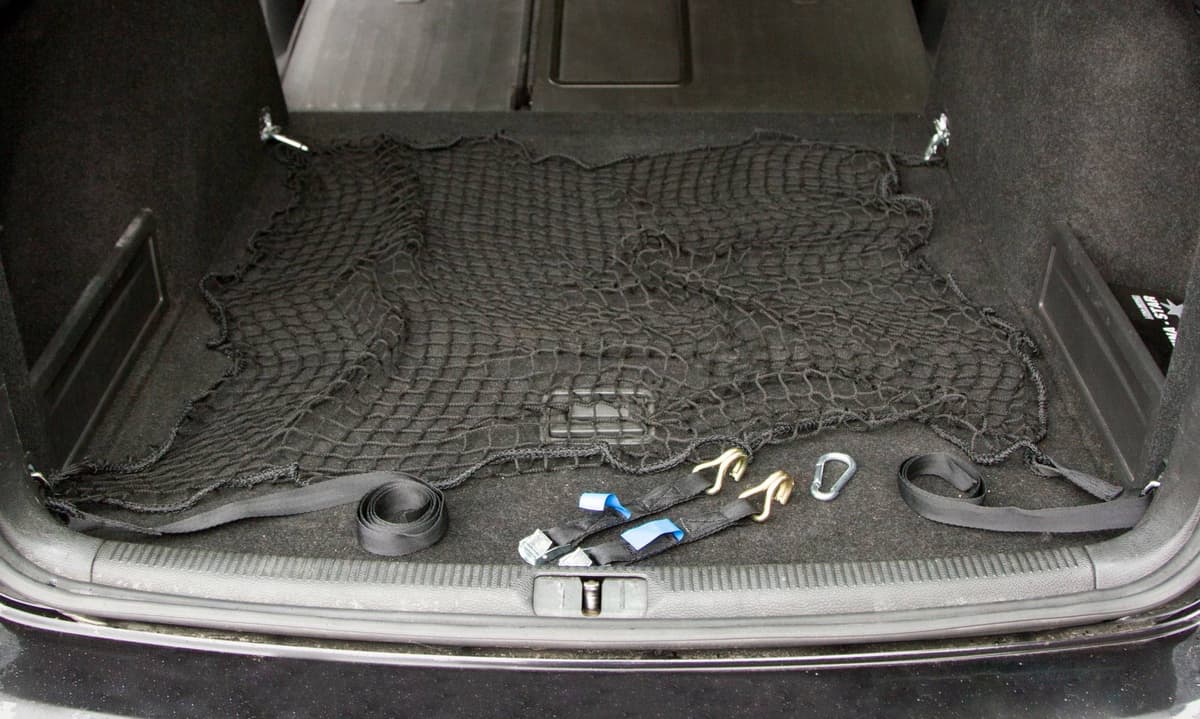 Siatka zabezpieczająca samochodowa 120x100 cm czarna Kerbl