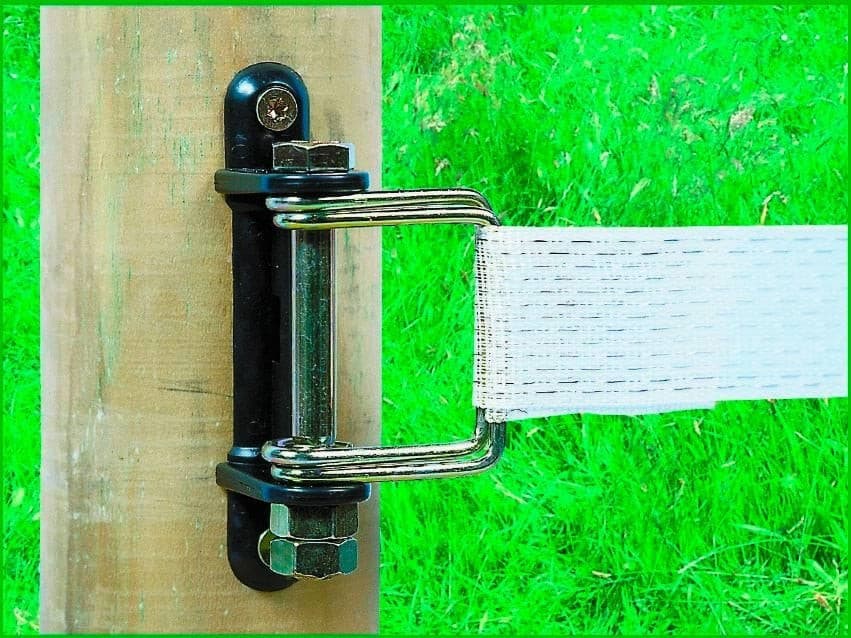 Izolator narożny do taśmy ogrodzeniowej 20-40 mm z klamrami Kerbl