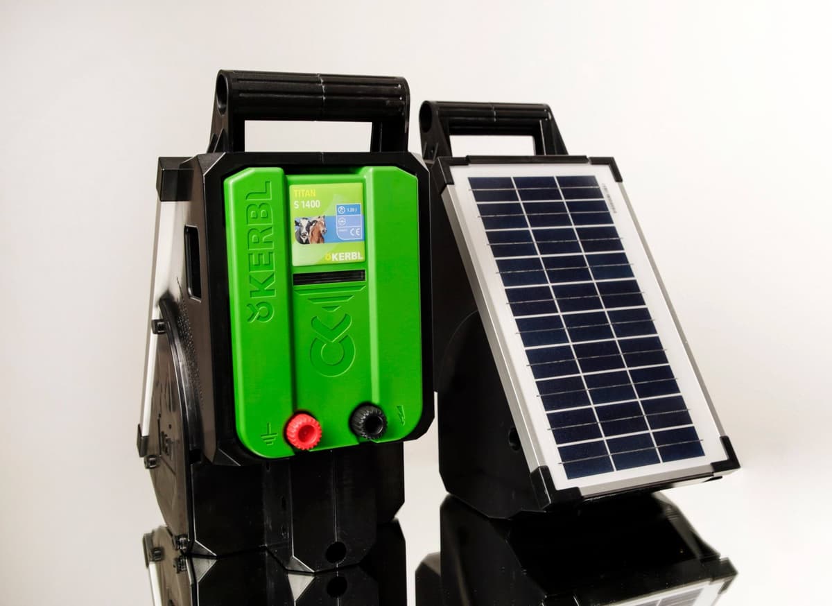 Elektryzator solarny TITAN S 1400 dla zwierząt 1,4 J