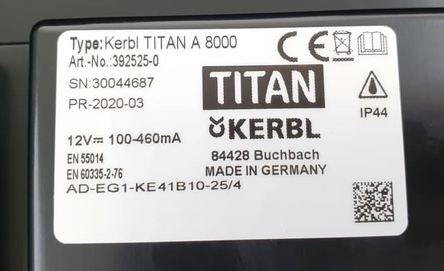 Elektryzator akumulatorowy TITAN A 8000 dla zwierząt