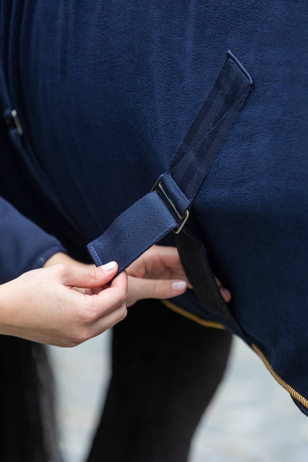 Derka polarowa dla konia RugBe Royal 115 cm ciemnoniebieska