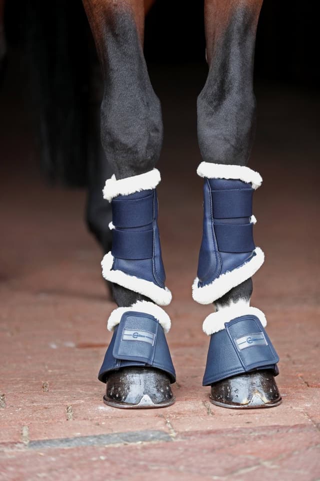 Ochraniacze dla konia Pelisa, ze sztucznym futrem, granatowy, Covalliero