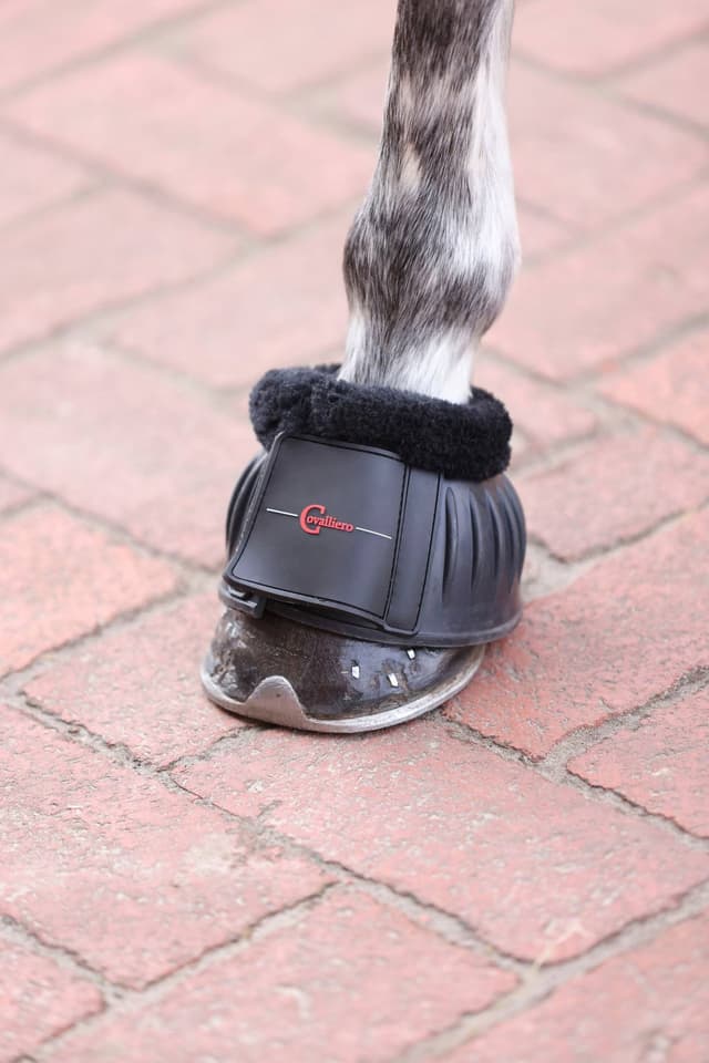 Kaloszki gumowe dla konia Teddy Fleece czarne XFull Covalliero