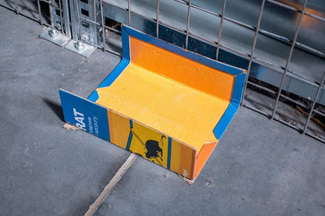 Pułapka klejowa XL na myszy i szczury z wabikiem Extrat 31x21 cm