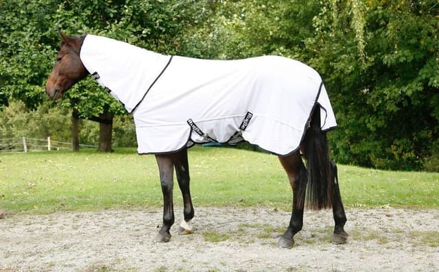 Derka przeciwowadowa Covalliero RugBe SuperFly 135 cm biała